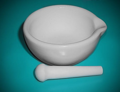 porcelain mortar with pestle fi 254 cat. price 118,00 CLEARANCE SALE