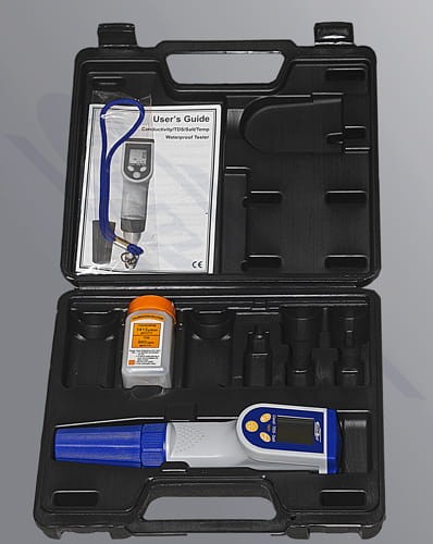 conductivity/salinity/temperature/TDS meter