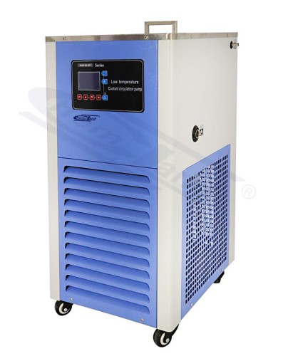 termostat cyrkulacyjny z zakresem chłodzenia -20oC do temperatury otoczenia, pojemność 5L, pompa 20 l/min