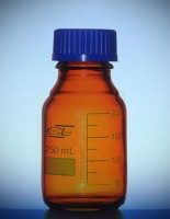 bottle with screw cap BORO 3.3 GL 45 0500ml