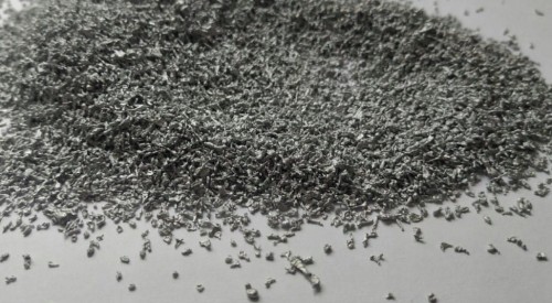 Atomizowany granulat aluminiowy Granulowany granulowany gruboziarnisty proszek Wysoka czystość Al >99,7% Rozmiar <3mm - 100g